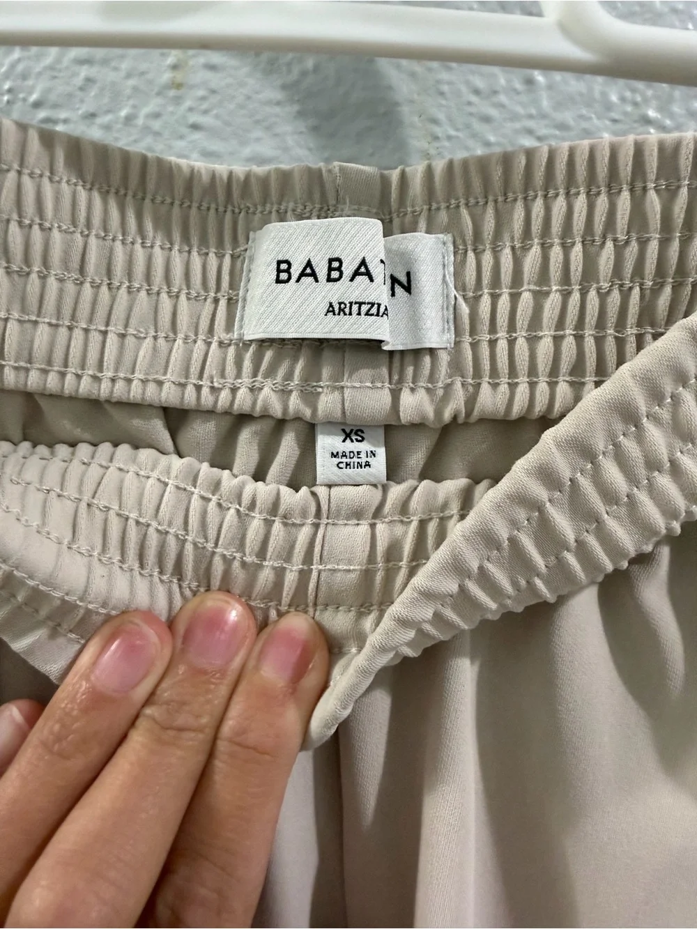Aritzia Babaton Parker Palazzo Pant - Studio Drape - Picture 7 of 12